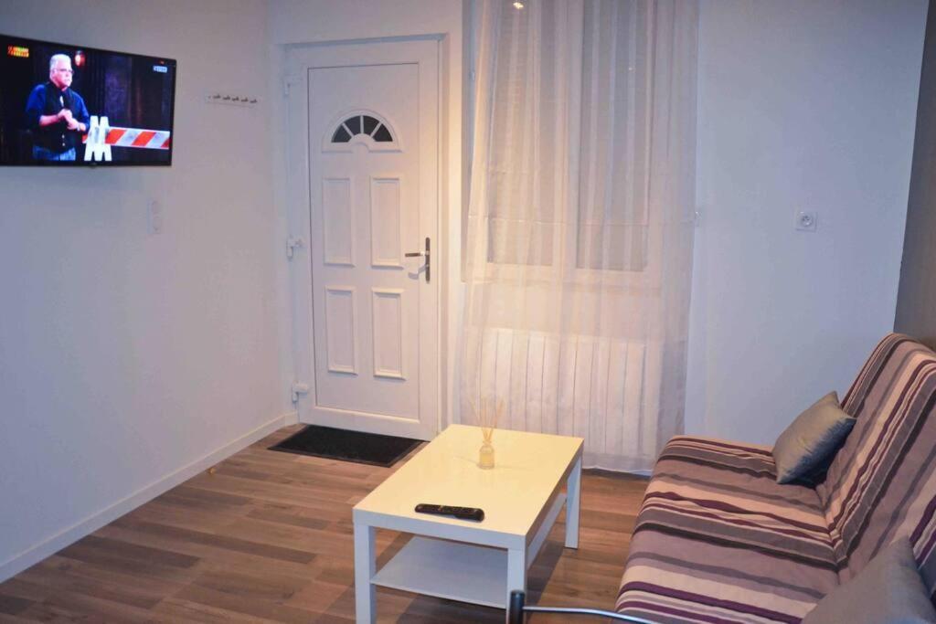 Gite Avec Spa Privatif* Saint-Symphorien-les-Buttes Εξωτερικό φωτογραφία